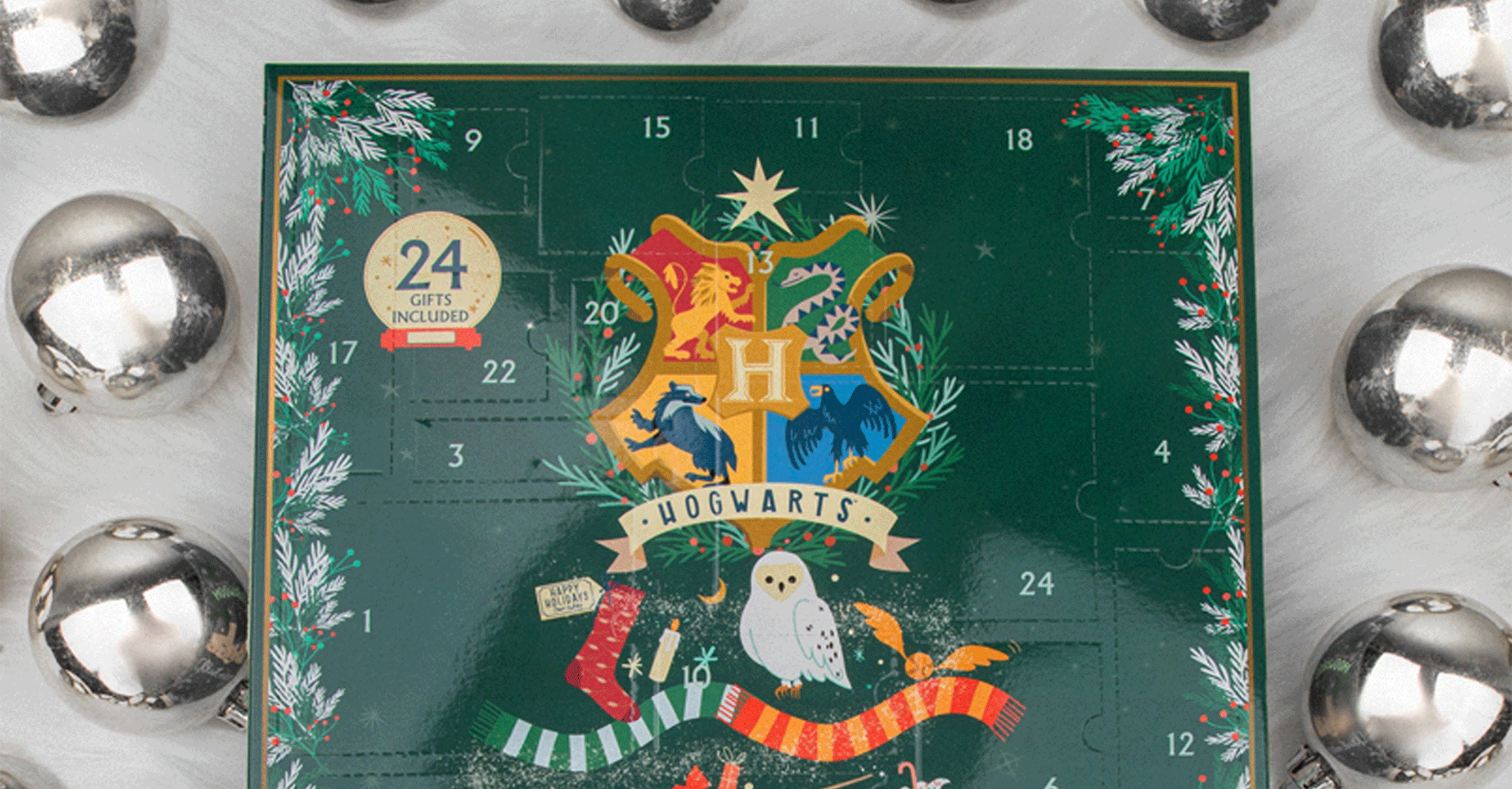 Harry Potter Calendrier de L'avent 2023 Advent Calendar Enfant Fille  Bijoux, Accessoires, Badge Gryffondor, Porte Clé : : Jeux et Jouets